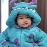 蓝色