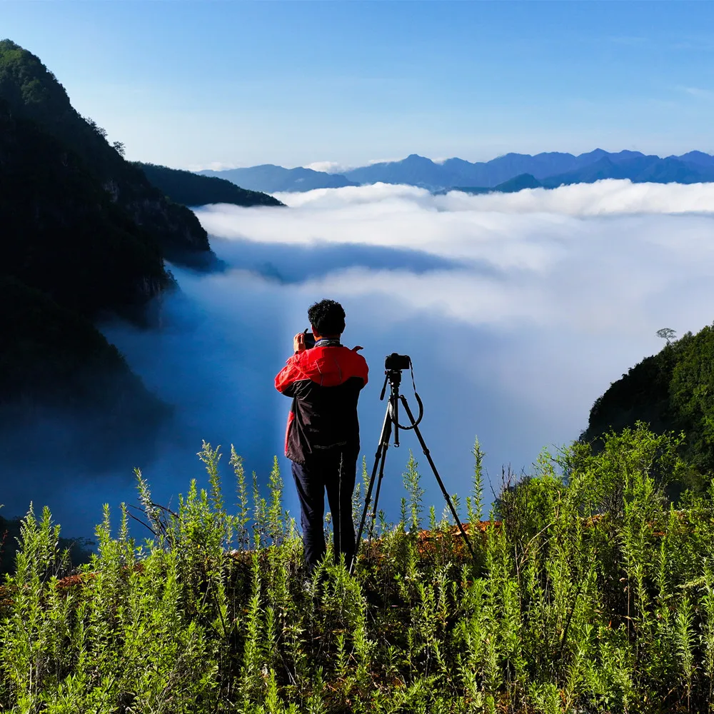 他拍的山河绝了！退伍军人摄影师入驻长江头条