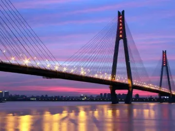 http://oss.cjn.cn/images/20250429/1745941212734ed766924-2d54-4735-8731-e0f24f4fb1e3.jpg