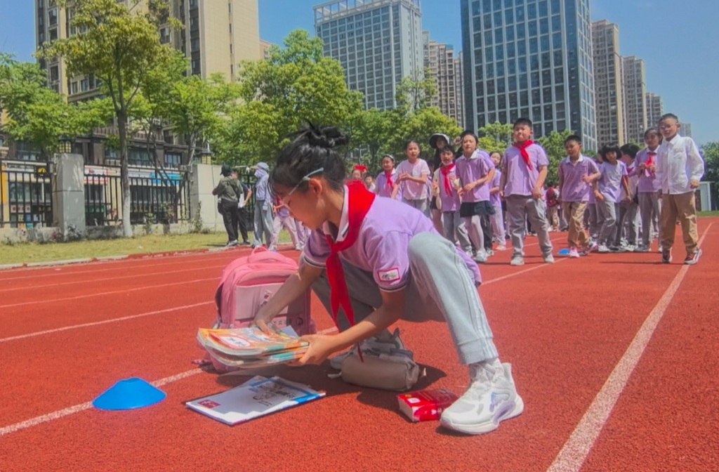 金桥小学比赛01。 (1).jpg