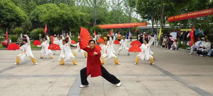 http://oss.cjn.cn/images/20250508/17466871265644e01d15d-96a8-4a3a-8a2c-89dd518442b7.jpg