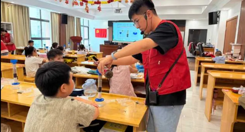 南通大学：节水教育进课堂 实验操作悟科学