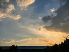 http://oss.cjn.cn/images/20250904/1756948425494e6dc49e8-5d2d-4bc8-a0c8-3cc07796fbf3.jpg