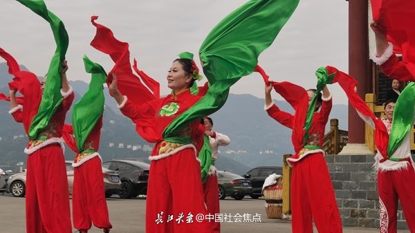 21075765432422852_5.jpg 21075765432422852_5.jpg